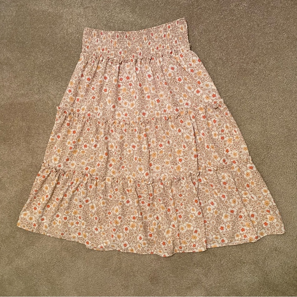 ARULA Floral Tiered Maxi Skirt